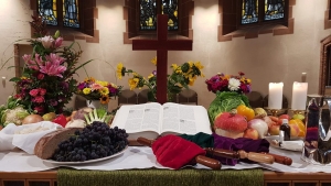 Erntedank-Gottesdienst mit Abendmahl / Ibadah Pesta Pengucapan Syukur dan Perjamuan Kudus 06.10.2019